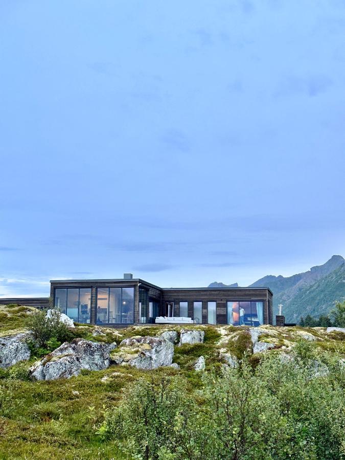 New! Lofoten Luxury Near Henningsvaer